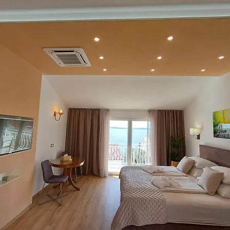 Apartment Jaksic Trogir