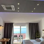 杰克斯科公寓 *