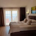 杰克斯科公寓 公寓 特罗吉尔